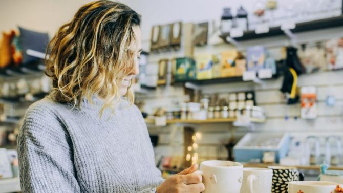  La propuesta combina opciones vinculadas al emprendedurismo, oficios creativos y uso básico de tecnologías. 