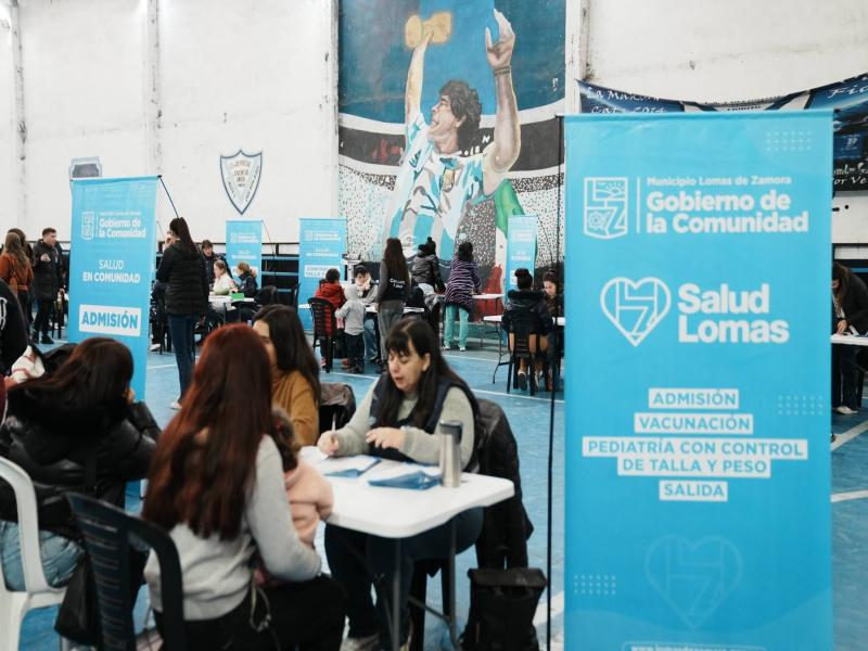 Más de 450 niños participaron de jornadas con controles médicos, vacunación y acciones de prevención en Lomas.