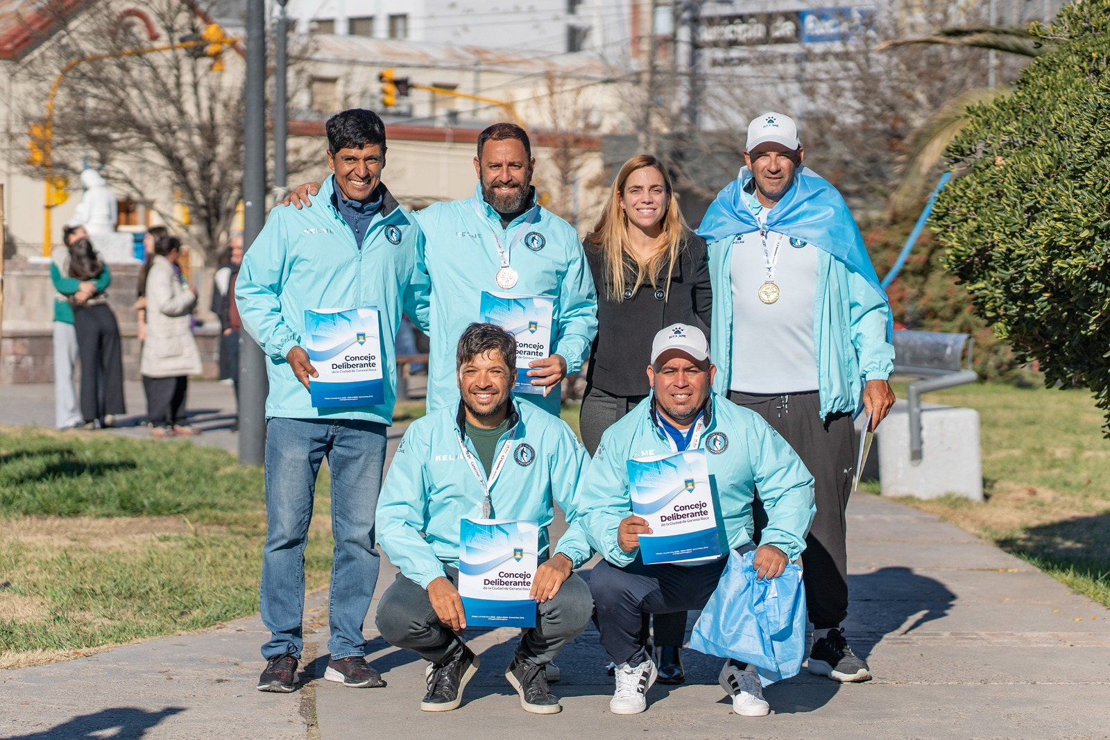 La Intendenta María Emilia Soria homenajeó a integrantes roquenses de la Selección Argentina tras el Mundial de Footgolf en Acapulco. Hubo Declaración de Interés y acompañamiento de la comunidad.