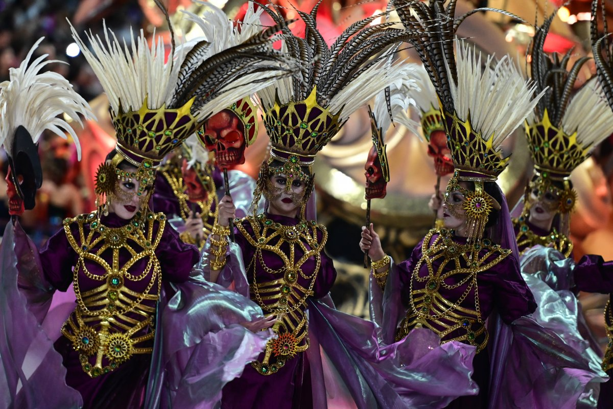 Los integrantes asistirán con sus trajes para enriquecer el encuentro y aportar colorido, ritmo y cercanía con el público. 