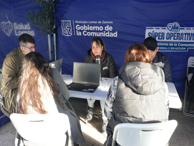 Los operativos acercan trámites, vacunación, servicios veterinarios y mejoras urbanas a los vecinos.