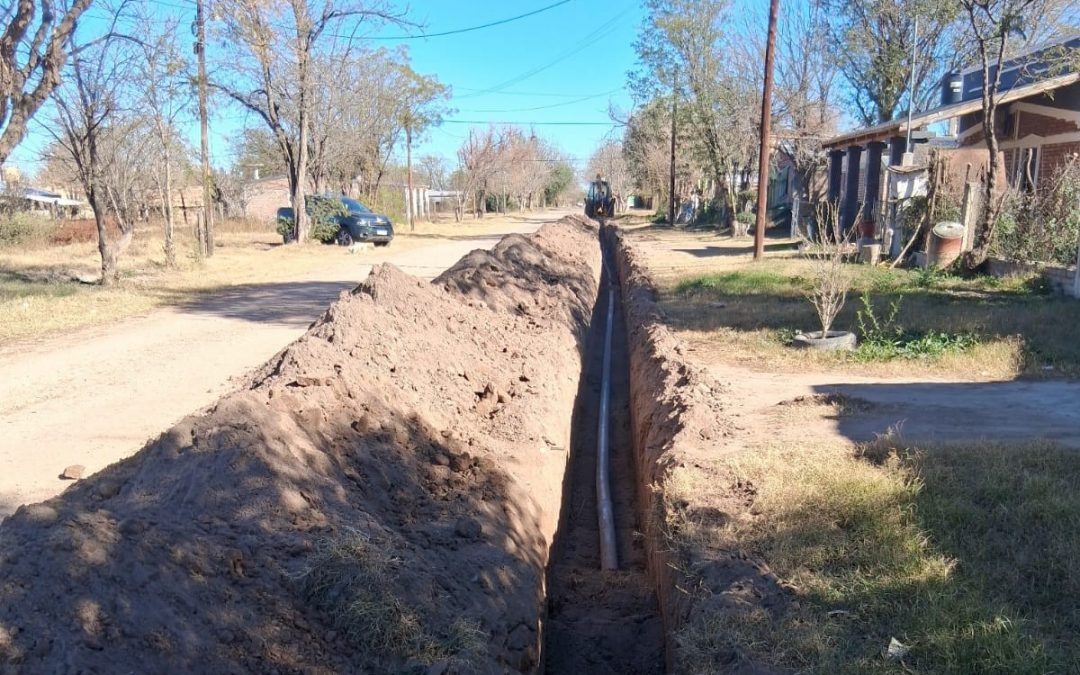 La meta es consolidar una red segura y confiable que acompañe el desarrollo de cada distrito y garantice el acceso equitativo al agua potable para los hogares que aún no cuentan con el servicio.