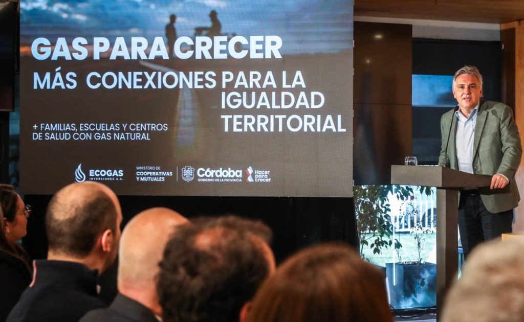  El programa incluye financiamiento para obras internas y apoyo técnico para acelerar las conexiones en distintos puntos de la provincia.