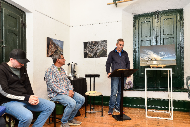 El Circuito Arte & Café, la Primera Feria de Arte Contemporáneo y los encuentros de lectura y escritura con SADECH integran la programación para el receso de invierno.