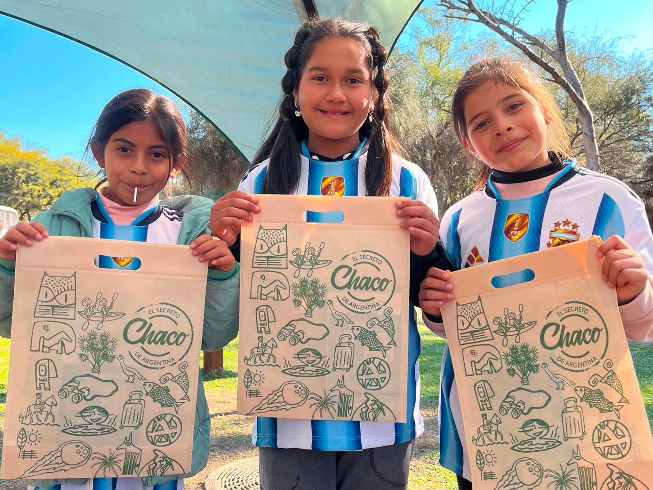 Más de 227 estudiantes participaron en Campo del Cielo de Asteroid Day, una propuesta que unió ciencia, turismo, naturaleza y educación.