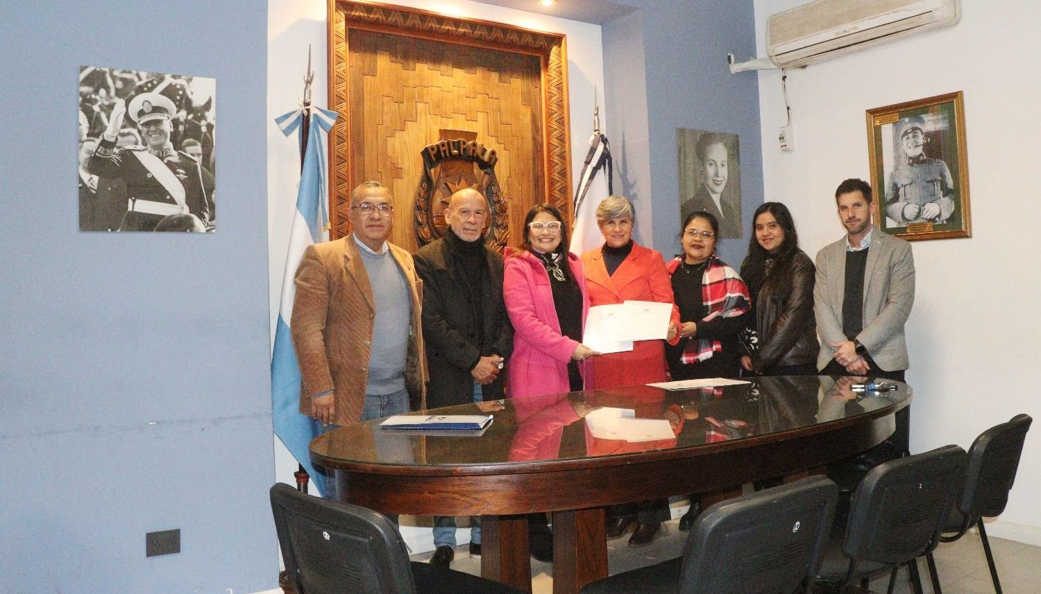 El encuentro convocó a inspectores, referentes de bromatología y vecinos, con un enfoque puesto en la prevención, la capacitación y el fortalecimiento de los controles. 