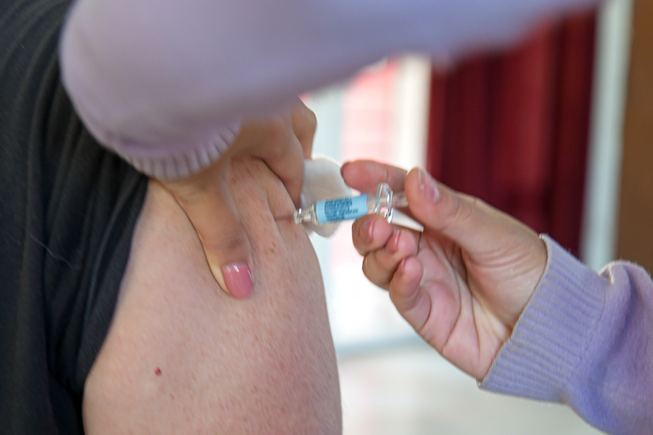 El municipio adhiere al calendario oficial y suma un nuevo punto de vacunación para fortalecer la prevención y el acceso a la salud.