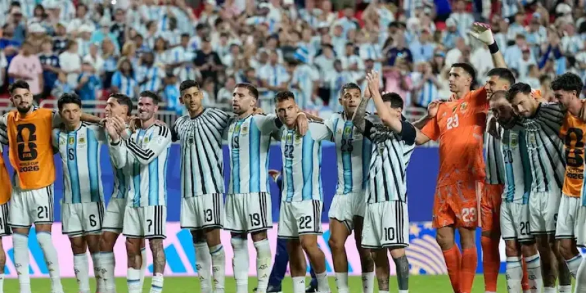 La Selección Argentina derrotó 3-2 a Cabo Verde en un intenso partido que se definió en el tiempo suplementario.