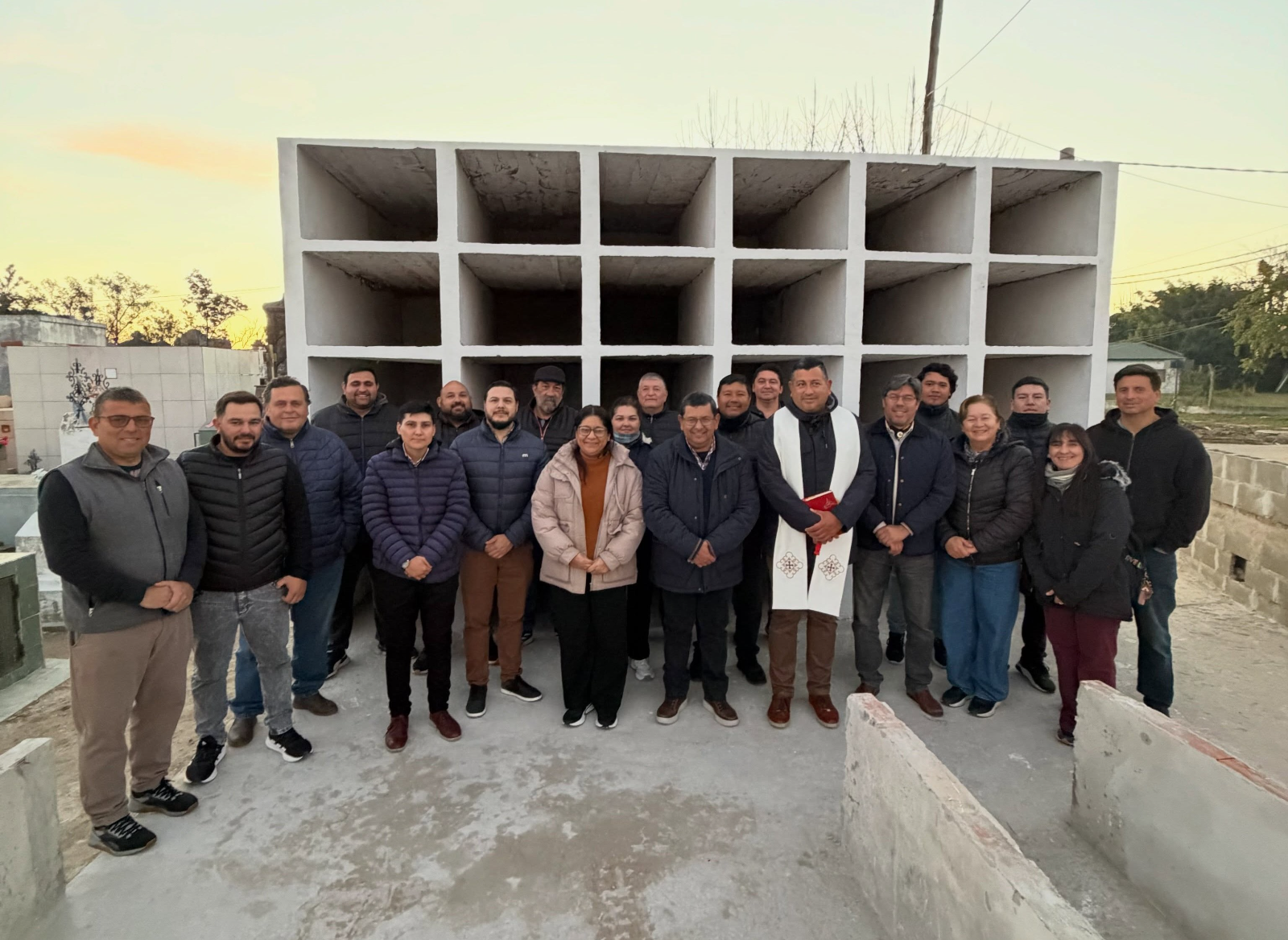 El intendente Norberto Villordo encabezó el acto de inauguración de la obra y anunció una nueva etapa de ampliación que sumará otros 55 nichos.
