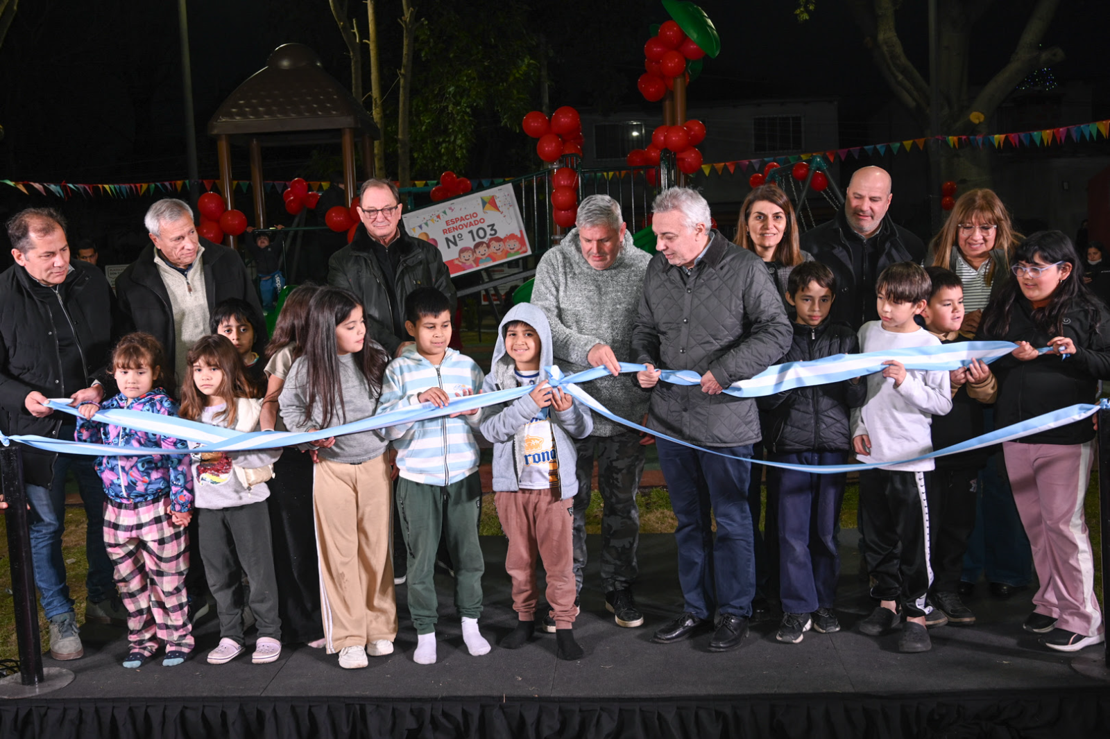 Lo afirmó el intendente en el marco del acto de inauguración de la Plazoleta "Gabriela Peloso" en el barrio Counvico. Se trata del espacio público N°103 renovado por el Municipio, que cuenta con iluminación led, juegos para niños y niñas, sectores deportivo y parquización y más.