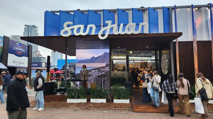 La provincia participa con artesanías, espectáculos, degustaciones y propuestas interactivas para difundir sus atractivos turísticos durante las vacaciones de invierno.