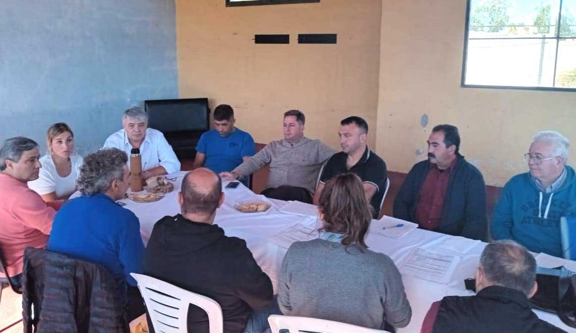 Tras una reuni\u00f3n, el Municipio inform\u00f3 que los participantes que residen en las zonas rurales de Bragado podr\u00e1n anotarse en las Delegaciones.