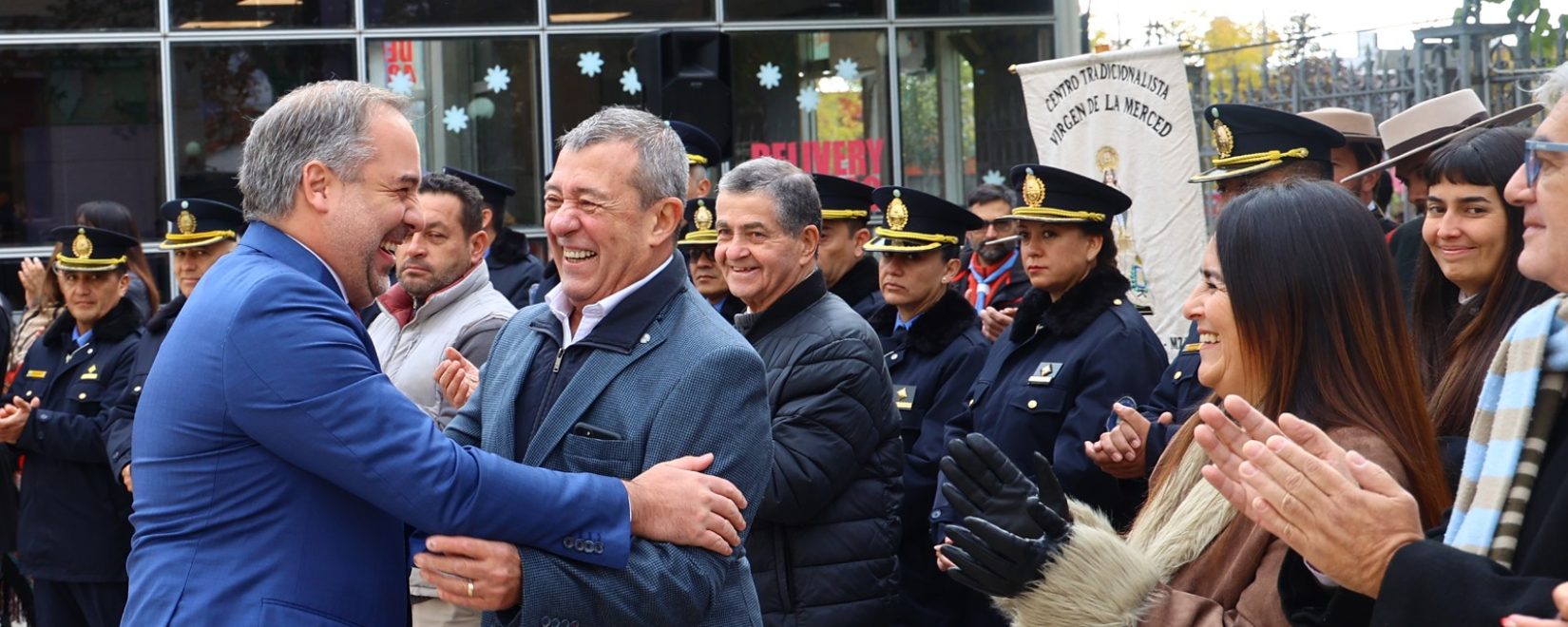 El acto oficial se realiz\u00f3 en el atrio de la iglesia de Nuestra Se\u00f1ora de la Merced.
