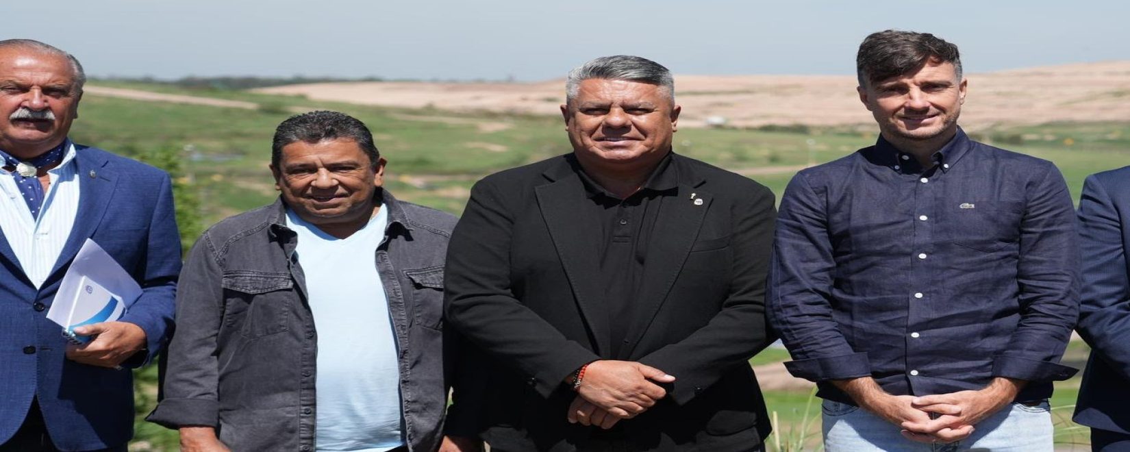 El presidente del CEAMSE, Claudio Tapia, recibi\u00f3 esta ma\u00f1ana al intendente de Mor\u00f3n, Lucas Ghi, y juntos recorrieron el complejo ambiental Norte III ubicado en Camino de Buen Ayre.