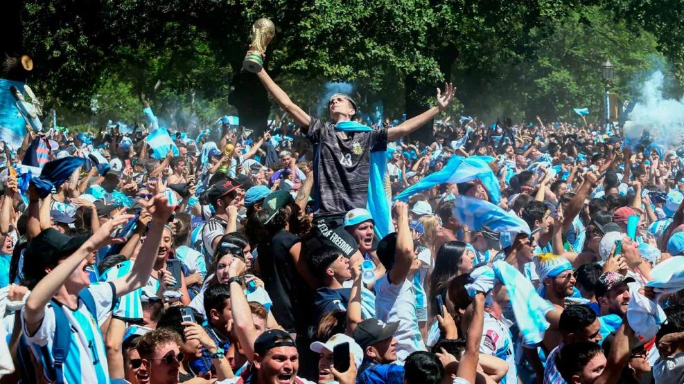 Municipios, espacios públicos y locales gastronómicos prepararon propuestas especiales para vivir una jornada futbolera en comunidad.