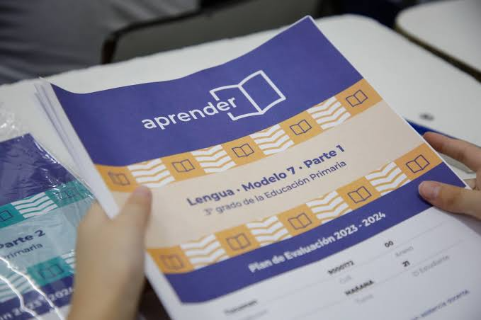 La provincia logró mejores resultados que el promedio argentino en Lengua y Matemática, con una marcada reducción de la brecha socioeconómica.